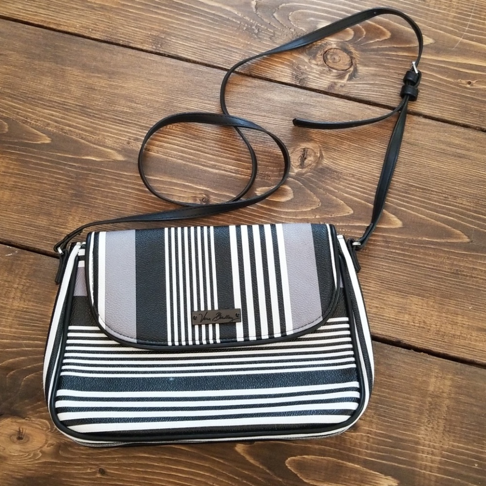 Vera Bradley purse ** new
